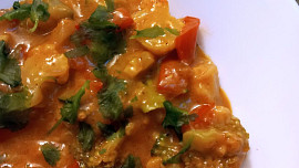 Indické květákovo-brokolicové kari