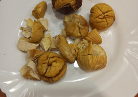 Jedlé kaštany pečené