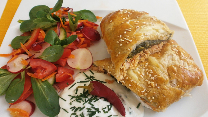 Losos pečený v listovém těstě