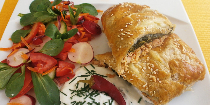 Losos pečený v listovém těstě