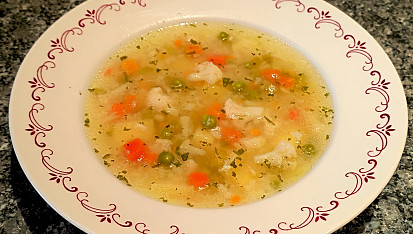 Rychlá zeleninová polévka s rýží