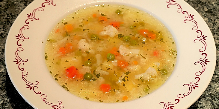 Rychlá zeleninová polévka s rýží