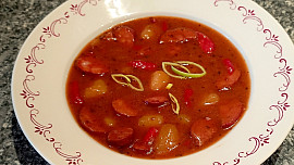 Bramborový guláš s paprikou