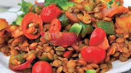 Čočka se zeleninou