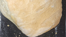 Domácí kmínový chleba