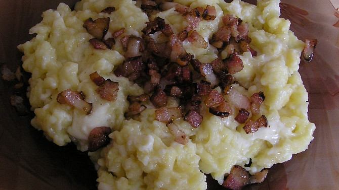 Halušky se slaninou a brynzou, Halušky se slaninou a brynzou