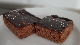 Hrníčková kefírovka (bezvaječná)