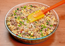 Nadýchaný květákový nákyp