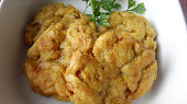 Placičky z kuřecího masa, Placičky s kari kořením, bez grilovacího koření.