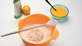 Plněné bochánky s polevou