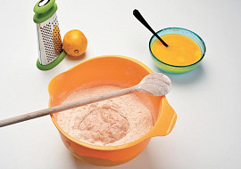 Plněné bochánky s polevou