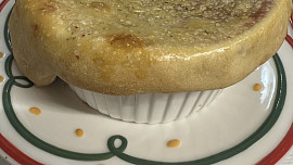 Zapečená polévka z červené řepy