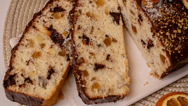 Bílkový chlebíček