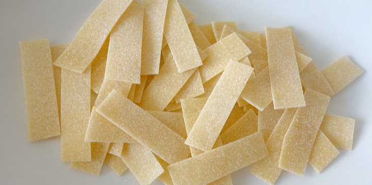 Domácí nudle široké