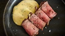 Roastbeef s béarnskou omáčkou podle Mirka Kaliny