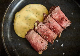 Roastbeef s béarnskou omáčkou podle Mirka Kaliny