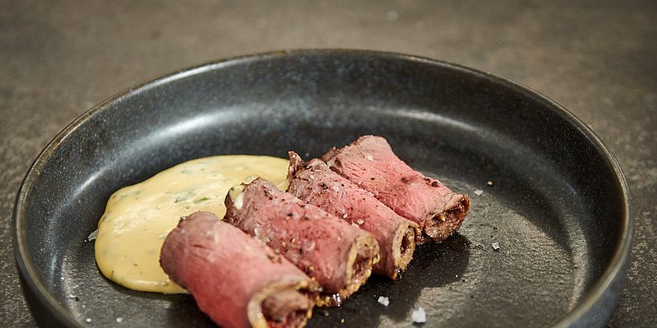 Roastbeef s béarnskou omáčkou podle Mirka Kaliny