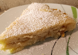 Jablečný koláč bez vajec a mléka