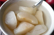 Místo mleté skořice vařeno s kouskem celé skořice.