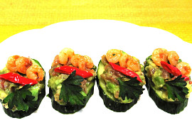 Jednohubky s guacamole a krevetkami