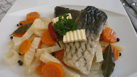 Třeboňský kapr na modro