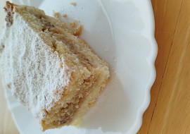 Koláč s jablečnou nádivkou