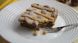 Křehký ořechový koláč