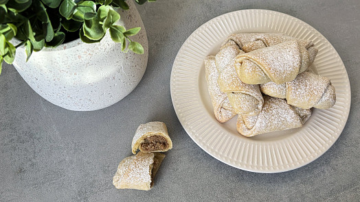 Svatomartinské rohlíčky s ořechovou náplní