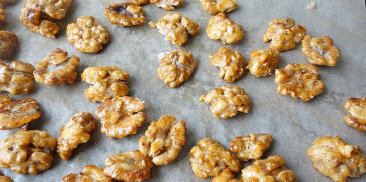 Vlašské ořechy v karamelu