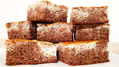 Banánové cheesecake brownies