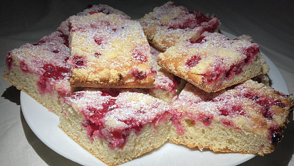 Jednoduchá buchta podle Nikol Leitgeb