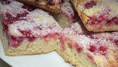 Jednoduchá buchta podle Nikol Leitgeb