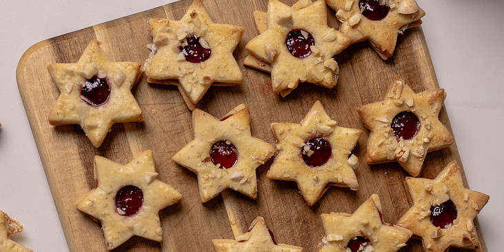 Linecké hvězdičky s mandlemi podle Josefa Maršálka