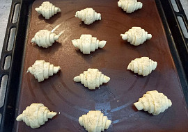 Mini listové zákusky s krémem