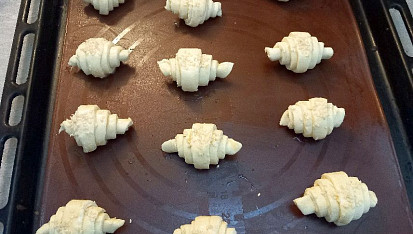 Mini listové zákusky s krémem