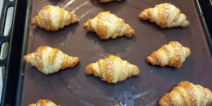 Mini listové zákusky s krémem