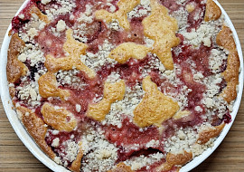 Švestkový koláč z jogurtového těsta