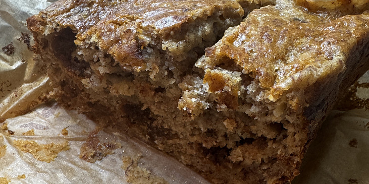 Zdravý banánový chlebík