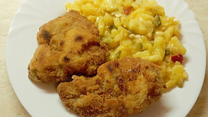 Bramborový salát s cibulovou zálivkou