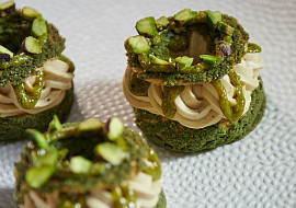 Extra pistáciový Paris-Brest podle Heleny Fléglové