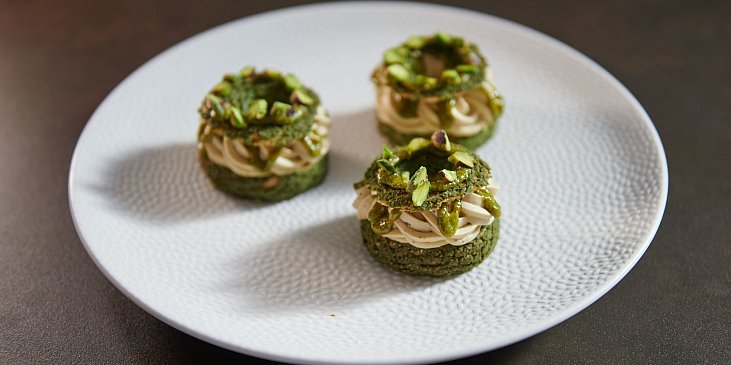 Extra pistáciový Paris-Brest podle Heleny Fléglové