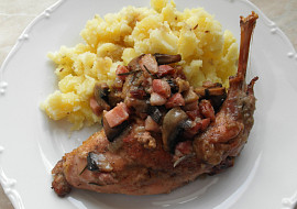 Králík na víně se žampiony (Králík na víně se žampiony)