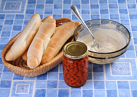 Křenové jednohubky s jeřabinou