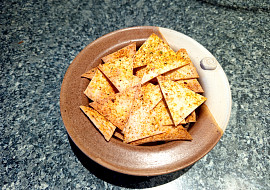 Nejrychlejší domácí nachos z tortilly