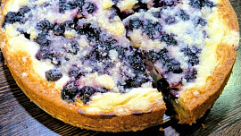 Borůvkový koláč s tvarohem