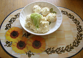 Česnekovo-sýrová pomazánka