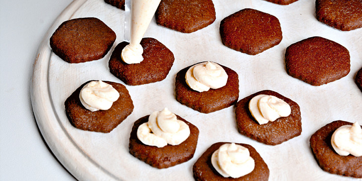 Čokoládová kolečka s mandlemi