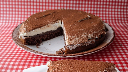 Lehký kakaový dortík s tvarohem bez mouky