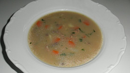 Polévka z drůbežích drobů