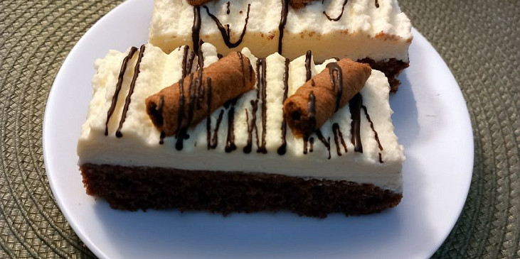 Hrníčkové řezy s vanilkovým krémem